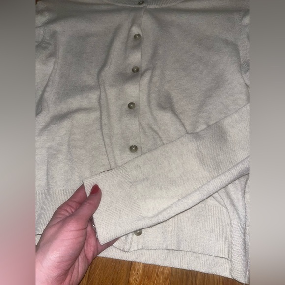 H&M Cardigan - Picture 4 of 4